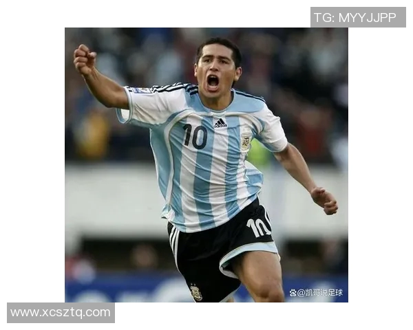 阿根廷足球传奇明星的辉煌历程与对世界足球的深远影响 阿根廷足球传奇明星的辉煌历程与对世界足球的深远影响